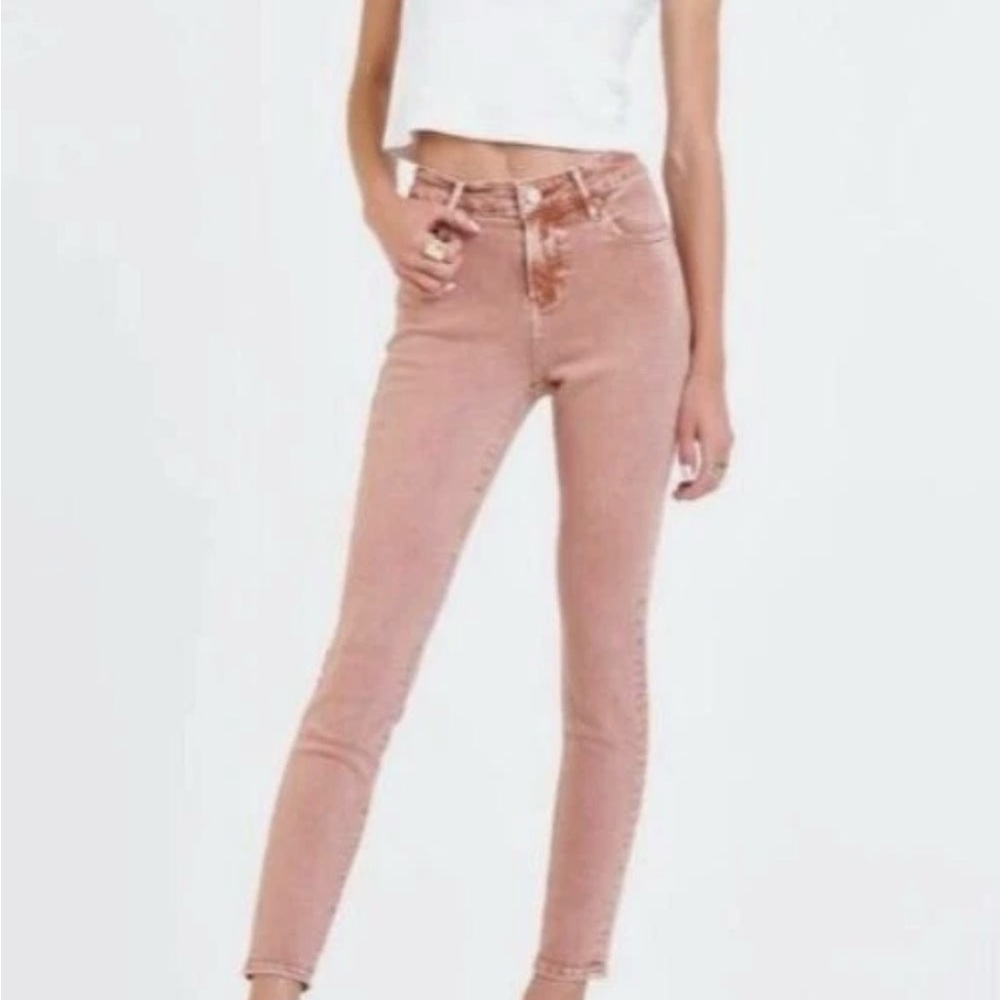 NWOT- Dear John Denim Gisele Pink high rise Skinny Jeans
